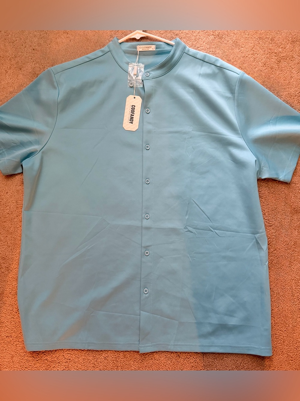 NWT Men’s Short Henley XL